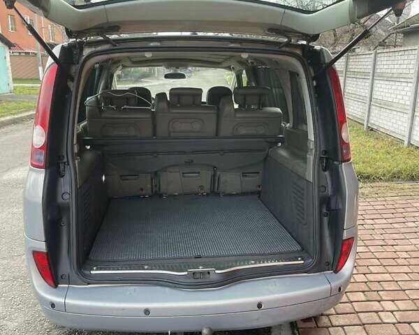 Бежевый Рено Эспейс, объемом двигателя 2 л и пробегом 158 тыс. км за 6500 $, фото 19 на Automoto.ua