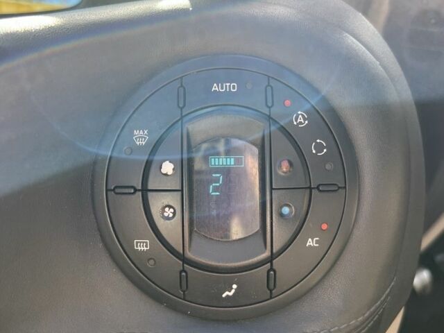 Бежевый Рено Эспейс, объемом двигателя 2.2 л и пробегом 320 тыс. км за 4500 $, фото 10 на Automoto.ua