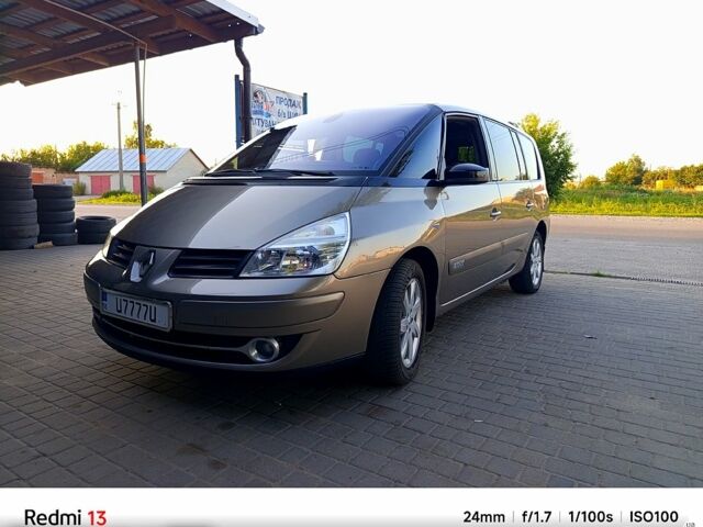 Бежевий Рено Еспейс, об'ємом двигуна 2 л та пробігом 300 тис. км за 8850 $, фото 3 на Automoto.ua