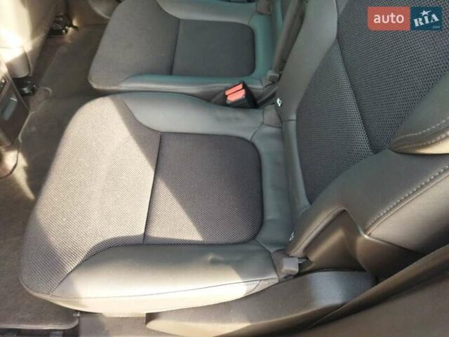 Бежевый Рено Эспейс, объемом двигателя 1.6 л и пробегом 200 тыс. км за 14200 $, фото 54 на Automoto.ua