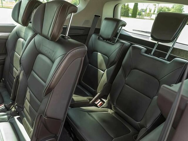 Бежевый Рено Эспейс, объемом двигателя 1.8 л и пробегом 43 тыс. км за 11900 $, фото 11 на Automoto.ua