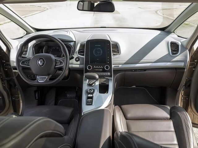 Бежевый Рено Эспейс, объемом двигателя 1.8 л и пробегом 43 тыс. км за 11900 $, фото 8 на Automoto.ua