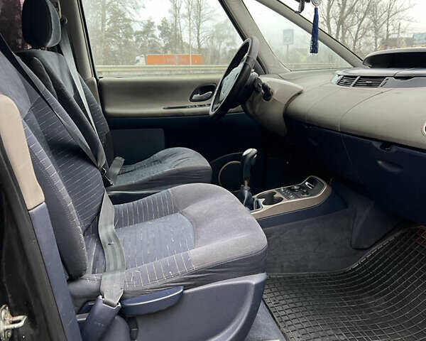 Черный Рено Эспейс, объемом двигателя 2.19 л и пробегом 350 тыс. км за 3700 $, фото 13 на Automoto.ua