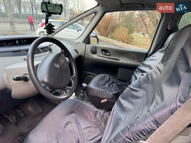 Чорний Рено Еспейс, об'ємом двигуна 2 л та пробігом 245 тис. км за 3990 $, фото 10 на Automoto.ua