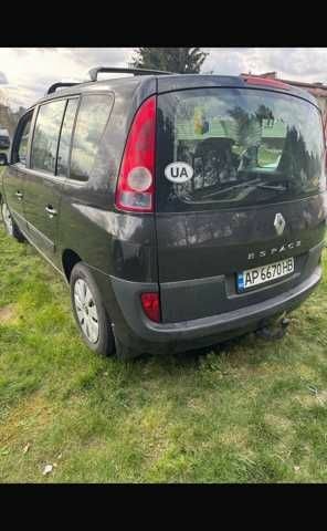 Черный Рено Эспейс, объемом двигателя 2 л и пробегом 220 тыс. км за 2200 $, фото 1 на Automoto.ua