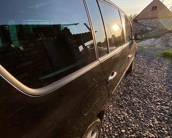 Черный Рено Эспейс, объемом двигателя 2.2 л и пробегом 220 тыс. км за 4000 $, фото 17 на Automoto.ua