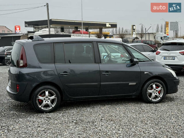 Черный Рено Эспейс, объемом двигателя 2 л и пробегом 250 тыс. км за 6950 $, фото 6 на Automoto.ua