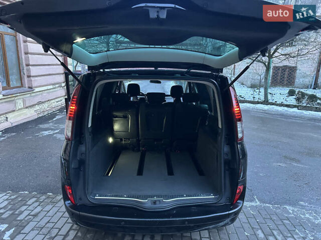 Черный Рено Эспейс, объемом двигателя 2 л и пробегом 300 тыс. км за 7700 $, фото 27 на Automoto.ua