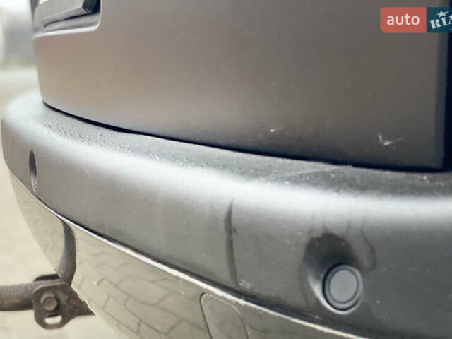 Чорний Рено Еспейс, об'ємом двигуна 2 л та пробігом 256 тис. км за 7499 $, фото 19 на Automoto.ua