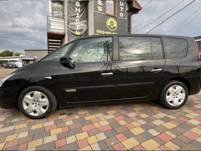 Черный Рено Эспейс, объемом двигателя 2 л и пробегом 197 тыс. км за 7800 $, фото 3 на Automoto.ua