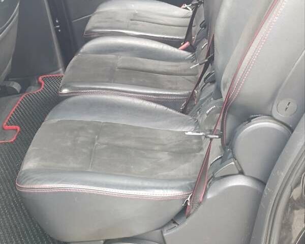 Черный Рено Эспейс, объемом двигателя 2 л и пробегом 300 тыс. км за 7700 $, фото 8 на Automoto.ua