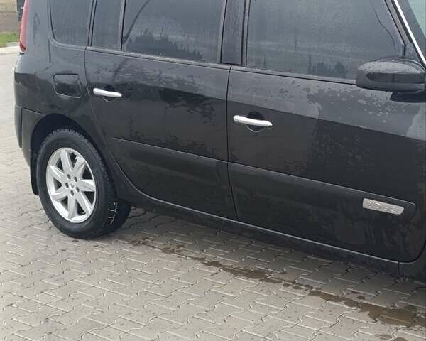 Черный Рено Эспейс, объемом двигателя 2 л и пробегом 300 тыс. км за 7700 $, фото 14 на Automoto.ua