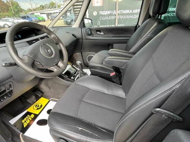 Чорний Рено Еспейс, об'ємом двигуна 2 л та пробігом 210 тис. км за 8500 $, фото 10 на Automoto.ua