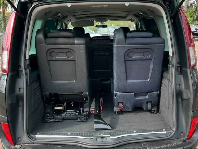 Чорний Рено Еспейс, об'ємом двигуна 2 л та пробігом 210 тис. км за 8500 $, фото 18 на Automoto.ua