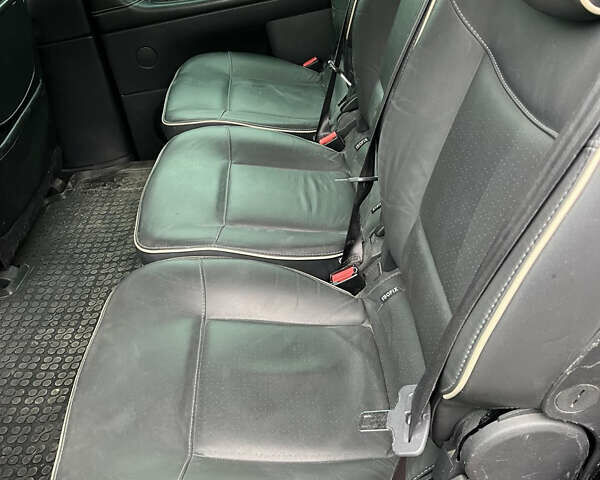 Чорний Рено Еспейс, об'ємом двигуна 2 л та пробігом 305 тис. км за 6700 $, фото 5 на Automoto.ua