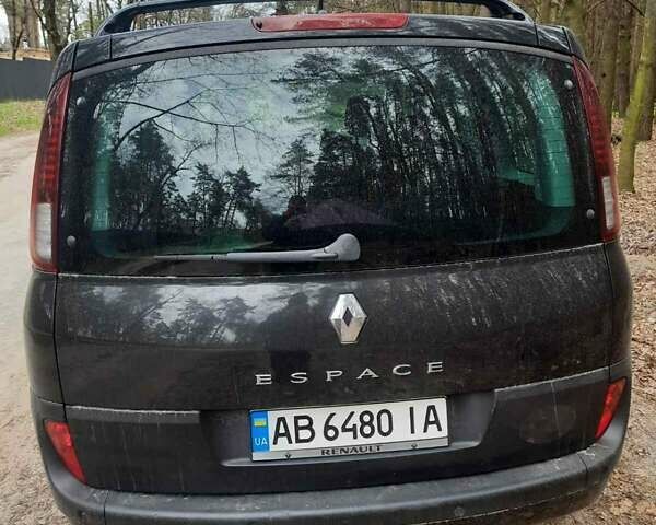 Черный Рено Эспейс, объемом двигателя 2 л и пробегом 148 тыс. км за 9877 $, фото 2 на Automoto.ua