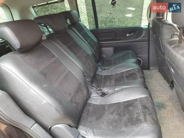 Черный Рено Эспейс, объемом двигателя 2 л и пробегом 148 тыс. км за 9877 $, фото 7 на Automoto.ua