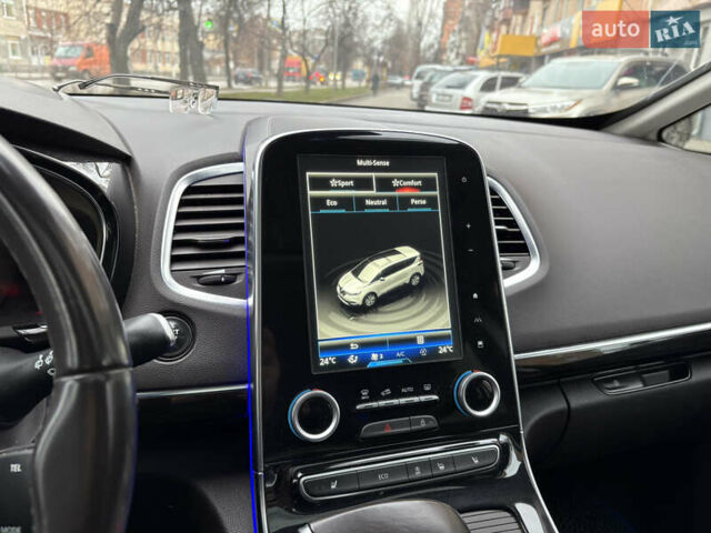 Черный Рено Эспейс, объемом двигателя 1.6 л и пробегом 280 тыс. км за 14200 $, фото 63 на Automoto.ua