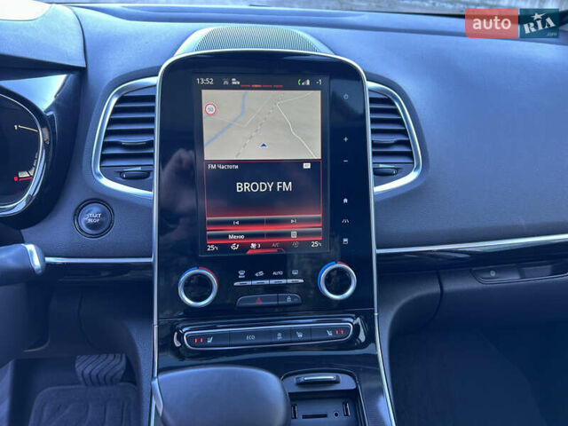 Чорний Рено Еспейс, об'ємом двигуна 1.6 л та пробігом 161 тис. км за 15450 $, фото 38 на Automoto.ua