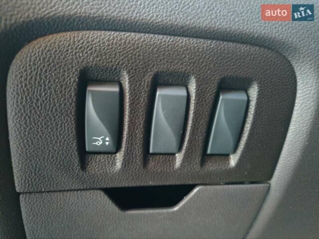 Чорний Рено Еспейс, об'ємом двигуна 1.6 л та пробігом 192 тис. км за 15699 $, фото 43 на Automoto.ua