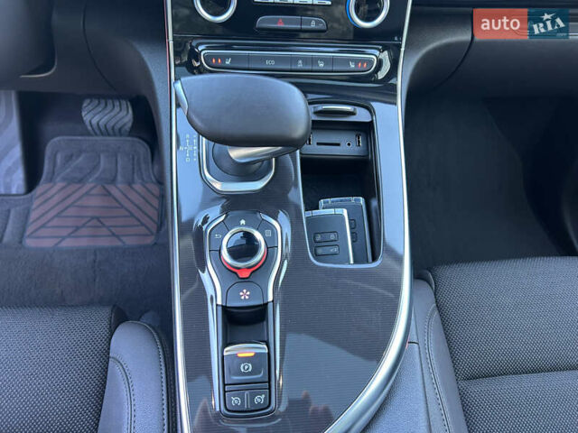 Чорний Рено Еспейс, об'ємом двигуна 1.6 л та пробігом 161 тис. км за 15450 $, фото 39 на Automoto.ua