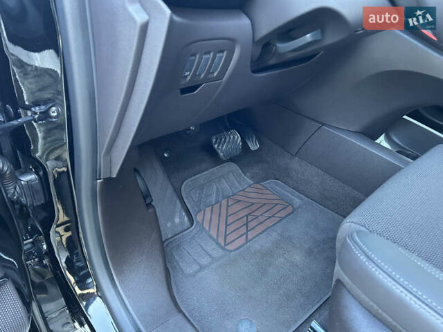 Чорний Рено Еспейс, об'ємом двигуна 1.6 л та пробігом 161 тис. км за 15450 $, фото 34 на Automoto.ua