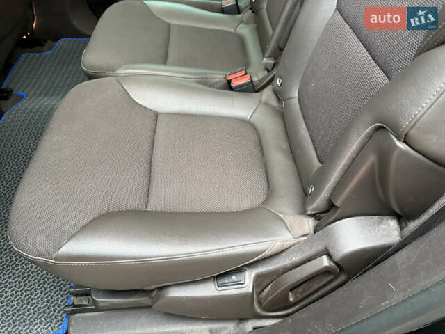 Черный Рено Эспейс, объемом двигателя 1.6 л и пробегом 280 тыс. км за 14200 $, фото 23 на Automoto.ua