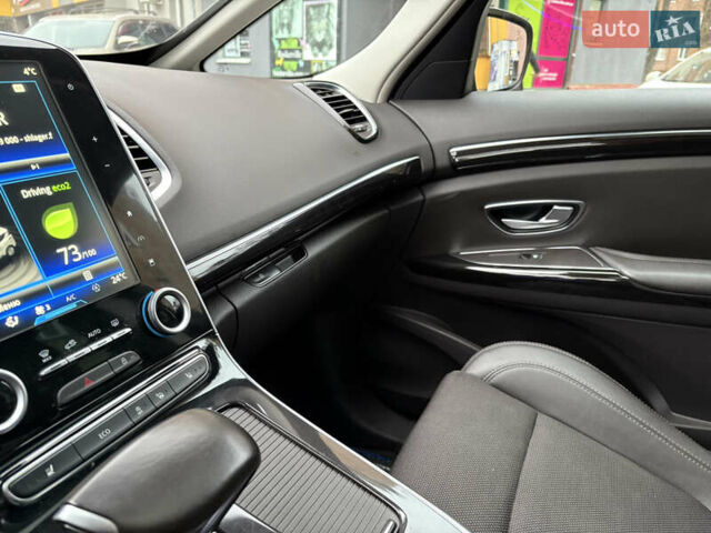 Черный Рено Эспейс, объемом двигателя 1.6 л и пробегом 280 тыс. км за 14200 $, фото 61 на Automoto.ua