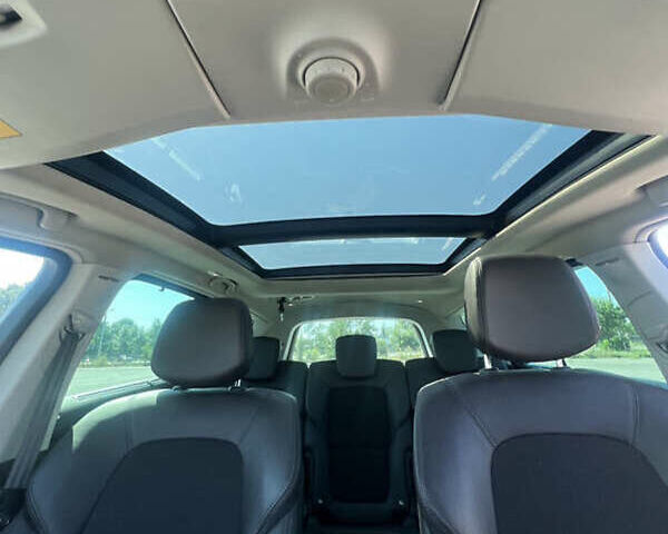 Черный Рено Эспейс, объемом двигателя 1.62 л и пробегом 138 тыс. км за 15500 $, фото 1 на Automoto.ua