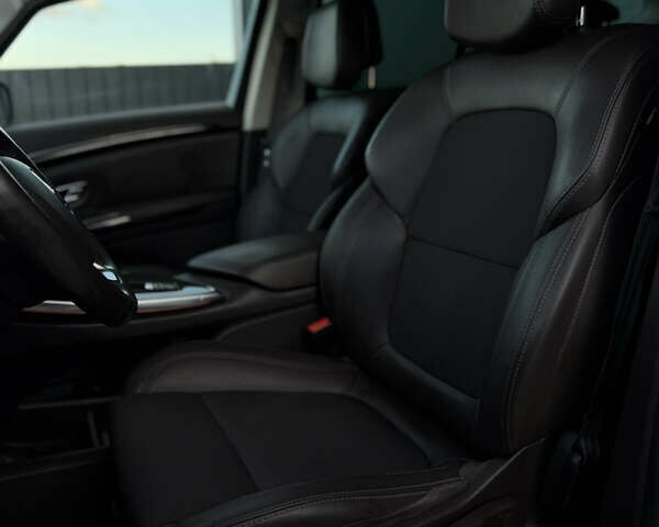 Чорний Рено Еспейс, об'ємом двигуна 1.6 л та пробігом 260 тис. км за 15299 $, фото 29 на Automoto.ua