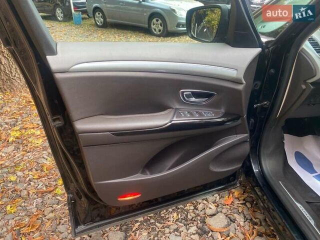 Чорний Рено Еспейс, об'ємом двигуна 1.6 л та пробігом 231 тис. км за 16545 $, фото 31 на Automoto.ua