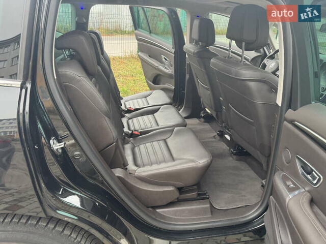 Чорний Рено Еспейс, об'ємом двигуна 1.6 л та пробігом 288 тис. км за 15700 $, фото 16 на Automoto.ua