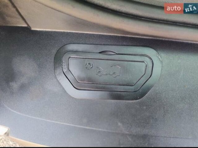 Чорний Рено Еспейс, об'ємом двигуна 1.6 л та пробігом 190 тис. км за 15699 $, фото 18 на Automoto.ua