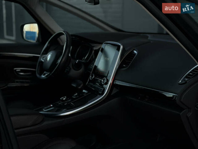 Чорний Рено Еспейс, об'ємом двигуна 1.6 л та пробігом 260 тис. км за 15299 $, фото 43 на Automoto.ua