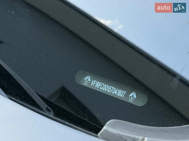 Чорний Рено Еспейс, об'ємом двигуна 1.6 л та пробігом 260 тис. км за 15299 $, фото 42 на Automoto.ua