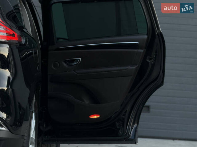 Чорний Рено Еспейс, об'ємом двигуна 1.6 л та пробігом 260 тис. км за 15299 $, фото 36 на Automoto.ua