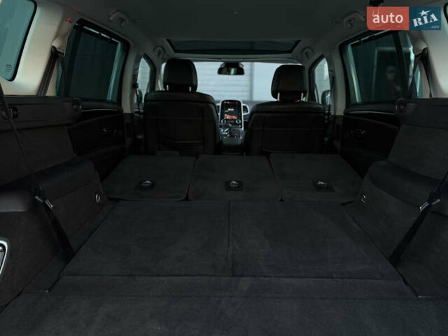 Чорний Рено Еспейс, об'ємом двигуна 1.6 л та пробігом 260 тис. км за 15299 $, фото 68 на Automoto.ua