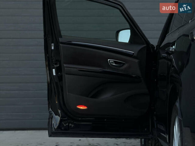Чорний Рено Еспейс, об'ємом двигуна 1.6 л та пробігом 260 тис. км за 15299 $, фото 33 на Automoto.ua