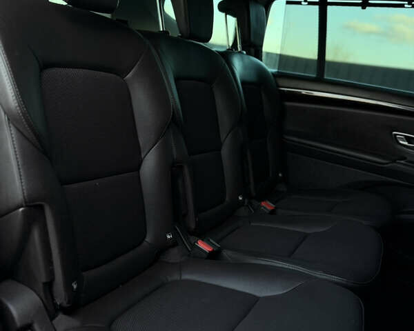 Чорний Рено Еспейс, об'ємом двигуна 1.6 л та пробігом 260 тис. км за 15299 $, фото 48 на Automoto.ua