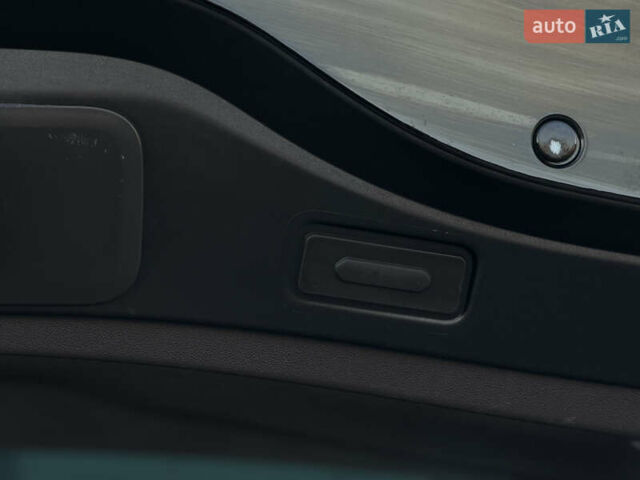 Чорний Рено Еспейс, об'ємом двигуна 1.6 л та пробігом 260 тис. км за 15299 $, фото 59 на Automoto.ua