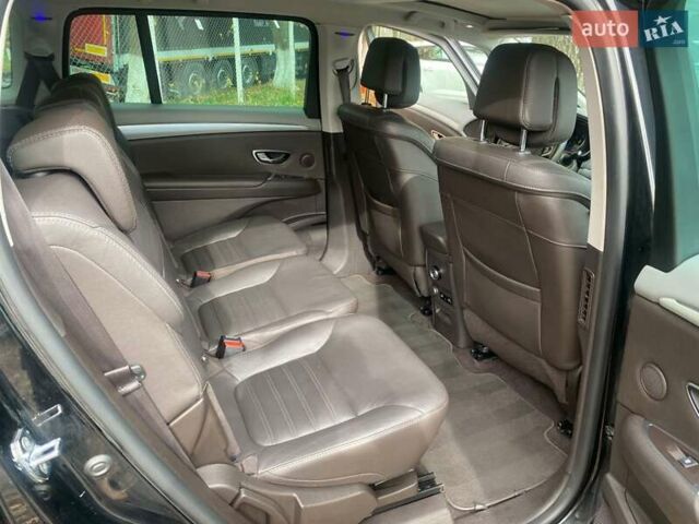 Чорний Рено Еспейс, об'ємом двигуна 1.6 л та пробігом 231 тис. км за 16545 $, фото 4 на Automoto.ua