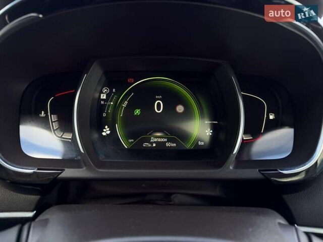 Рено Эспейс 2016 в Львове на Automoto.ua Черный Рено Эспейс, объемом двигателя 1.6 л и пробегом 262 тыс. км за 14990 $, фото 18 на Automoto.ua