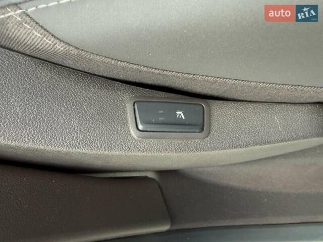 Рено Эспейс 2016 в Львове на Automoto.ua Черный Рено Эспейс, объемом двигателя 1.6 л и пробегом 262 тыс. км за 14990 $, фото 30 на Automoto.ua