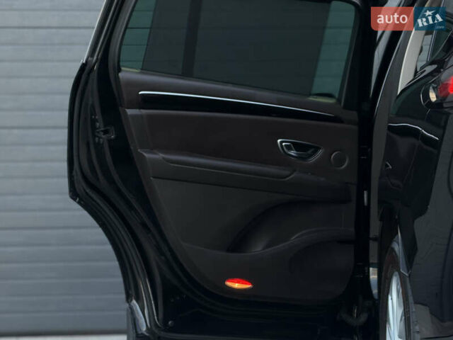 Чорний Рено Еспейс, об'ємом двигуна 1.6 л та пробігом 260 тис. км за 15299 $, фото 34 на Automoto.ua