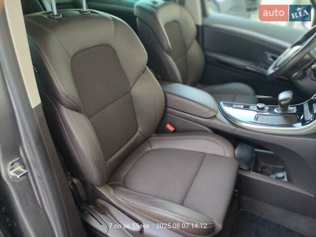 Чорний Рено Еспейс, об'ємом двигуна 1.6 л та пробігом 190 тис. км за 15699 $, фото 8 на Automoto.ua