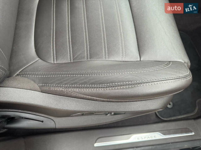 Чорний Рено Еспейс, об'ємом двигуна 1.6 л та пробігом 288 тис. км за 15700 $, фото 15 на Automoto.ua