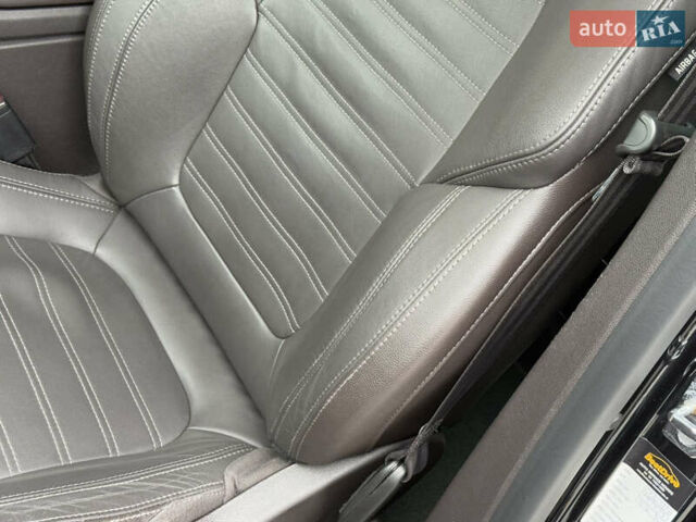 Чорний Рено Еспейс, об'ємом двигуна 1.6 л та пробігом 226 тис. км за 17299 $, фото 30 на Automoto.ua