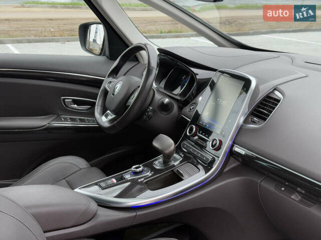 Чорний Рено Еспейс, об'ємом двигуна 1.6 л та пробігом 226 тис. км за 17299 $, фото 35 на Automoto.ua