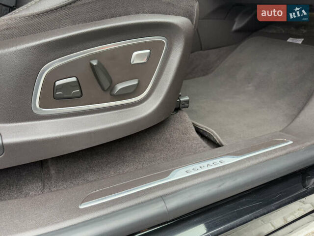 Чорний Рено Еспейс, об'ємом двигуна 1.6 л та пробігом 226 тис. км за 17299 $, фото 37 на Automoto.ua