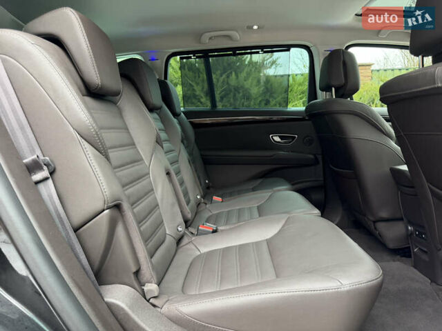 Чорний Рено Еспейс, об'ємом двигуна 1.6 л та пробігом 226 тис. км за 17299 $, фото 38 на Automoto.ua